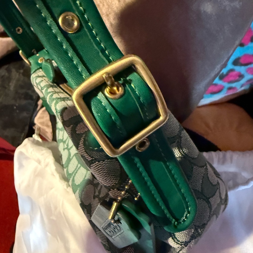 Coach demi shoulder bag - Picture 6 of 10